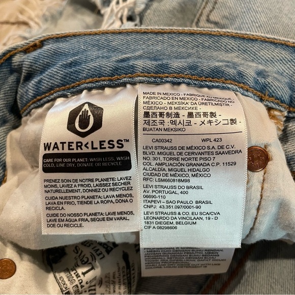 Levi’s 501 Original Fit High Rise Denim Jean Shorts Fault Line 24 Distressed - Picture 6 of 11